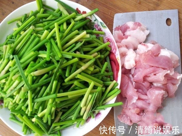 肉丝|冬天这道菜别错过，活血杀菌，还散寒化湿，抗菌防感冒，超级下饭