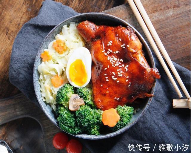 圈里|一人份的美食篇,晚餐这样做,朋友圈里的“厨神”都点赞