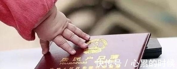 孩子|孩子姓“夏”,老师却因此从来不提问他:每次点名学生都要笑半天