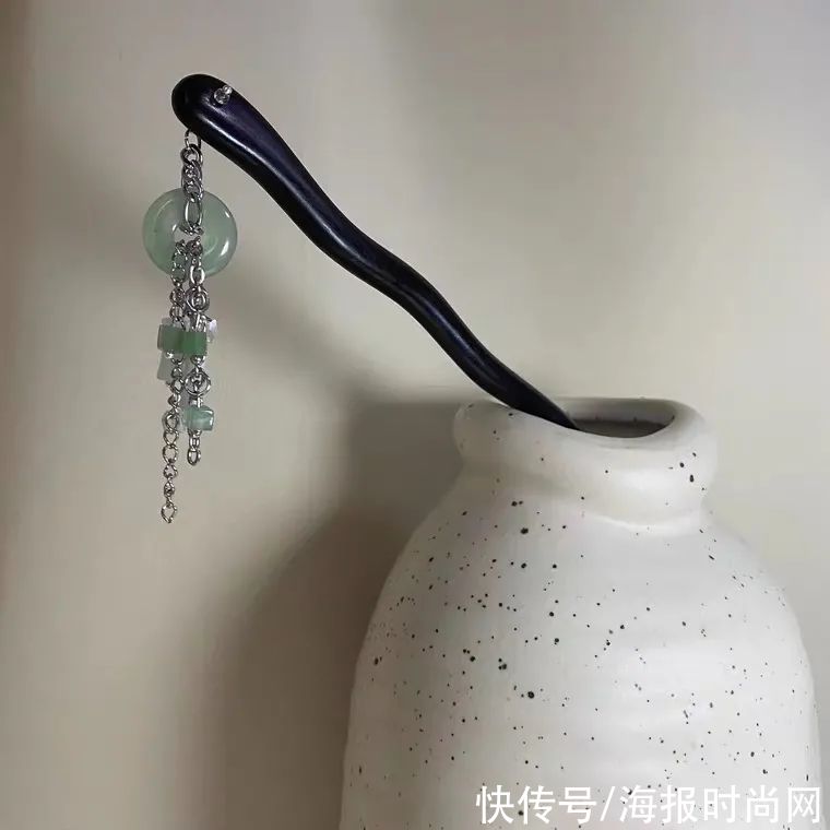 新中式风|穿旗袍、戴玉石、玩发簪...新中式风是时候逆袭了