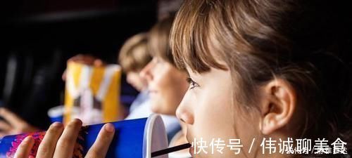 一日三餐|从小不被允许吃零食的孩子将来会怎样？两种结局，很戳心