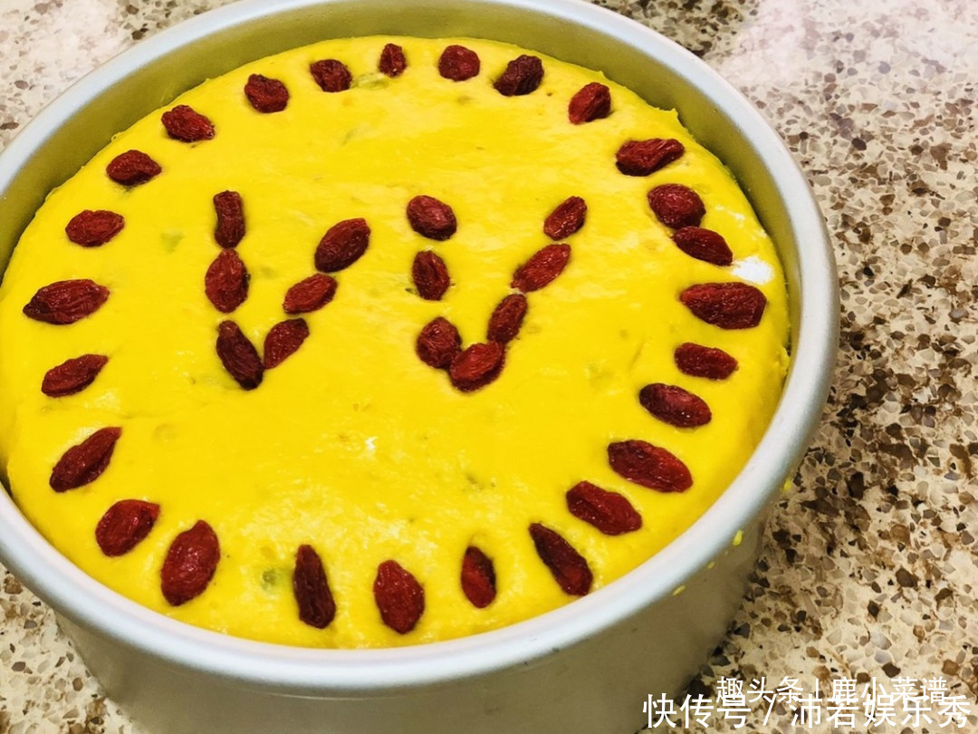 发糕|眼下南瓜正当季,做成南瓜发糕正合适,老少皆宜,香甜柔糯有营养