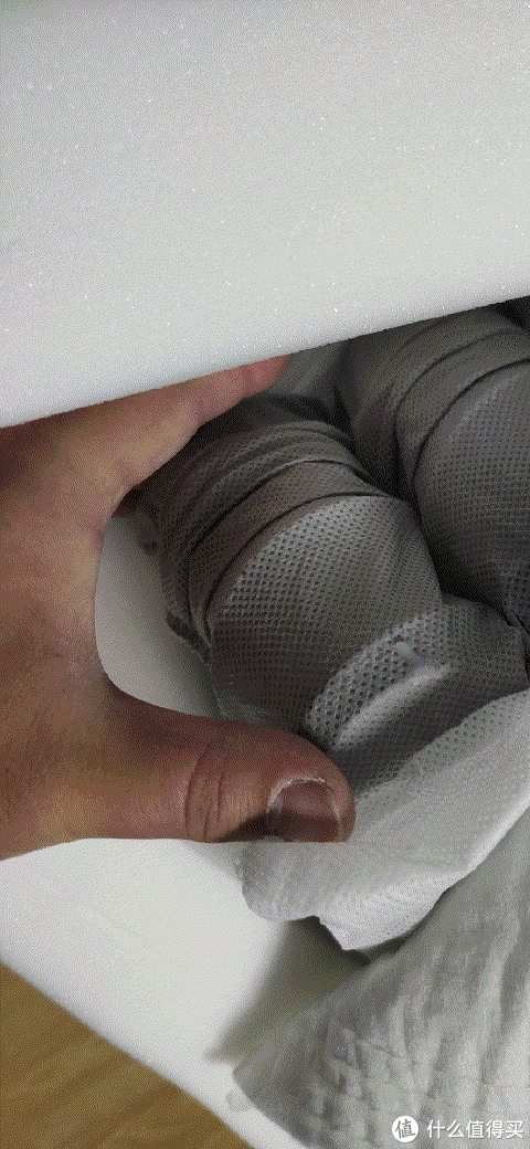 记忆棉|蘑菇玩家居 篇十八：软硬兼具，好睡舒适、网易云舒零压感软硬两用弹簧床垫 体验评测