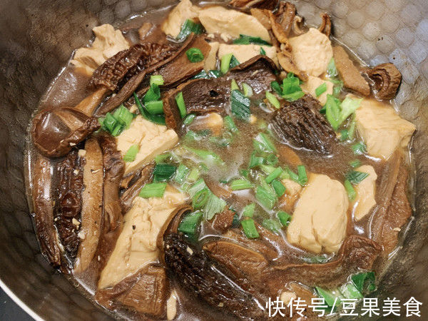 隔着屏幕都喊香，牛肝菌&羊肚菌炖豆腐的秘籍分享