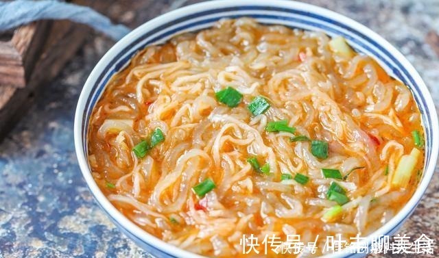 农村大伯每天拿它当饭吃，城里人想吃只能咽口水，真羡慕