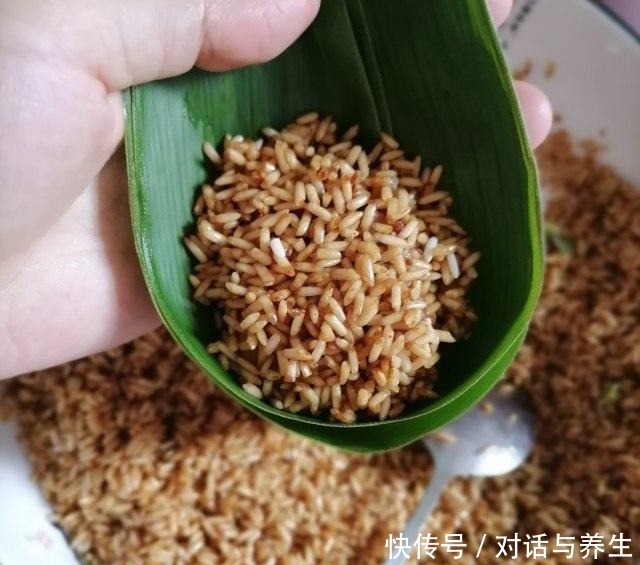 五香肉粽,鲜香软糯,浓郁醇厚