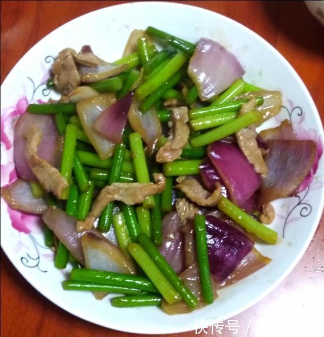 来家|弟媳来家做客，我急匆匆做了6菜1汤招待，回头说我连肉都舍不得买