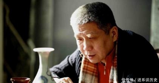 清末民初|马未都:我有一个装药的盒,由象牙制作而成,上边还嵌有一块银