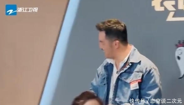 吉克隽逸《奔跑吧》自黑，问沙溢“看见我了吗”，沙溢求生欲满满