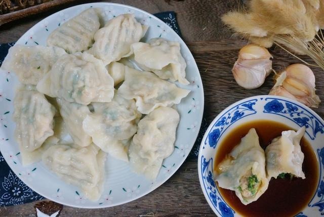 这个菜正便宜,用它包饺子,馅鲜肉香,每周一次吃不够