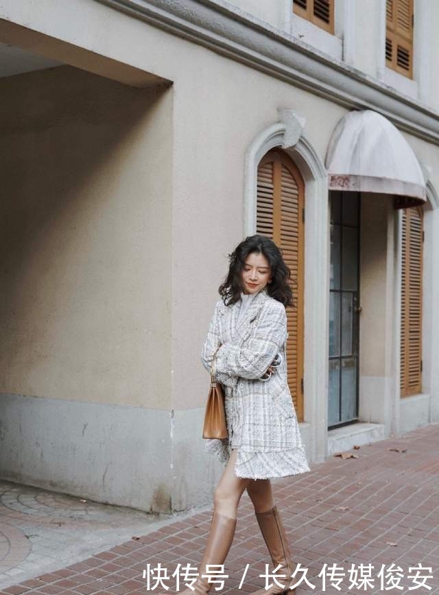 大衣的贵气,还需要“靴子”来演绎,学三木的穿法,你也时髦高级