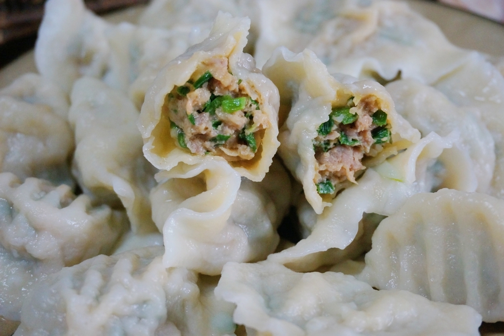 这个馅的饺子百吃不厌，我家每周都包一次，馅香味美，真好吃