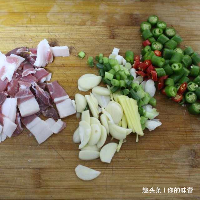 砂锅|干锅土豆片,香辣过瘾,做法简单,好吃到放不下筷子
