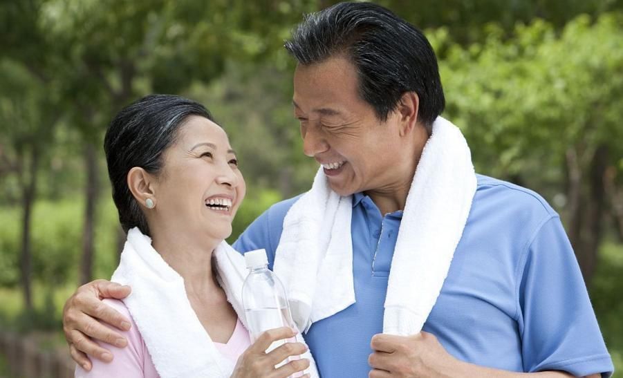 锻炼|老人坚持“走路”锻炼,身体反而越来越差,或许是做错3件事