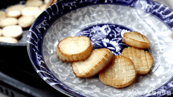 秋天|秋天,这种菌菇记得吃,简单一做,滑嫩味美赛鲍鱼,下酒又下饭