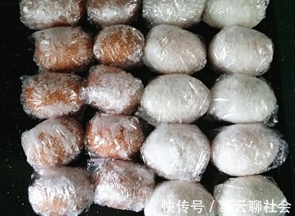 白酒|腌咸鸭蛋时,用盐和白酒很普通,大厨教你方法,个个流油起沙!