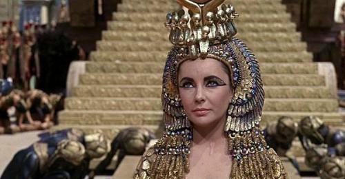 颜值|美艳王后——颜值撑起野心的女人！