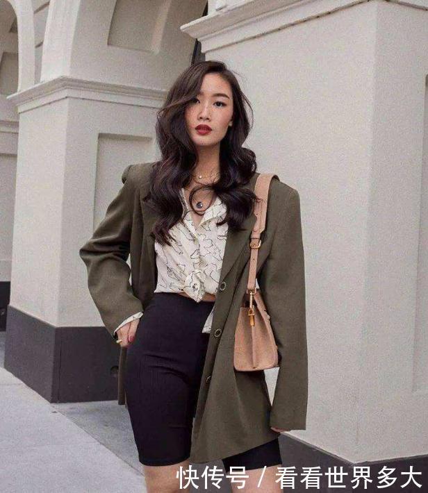 仅158的时尚博主教科书式穿搭,气场直逼170,别说小个子不好看