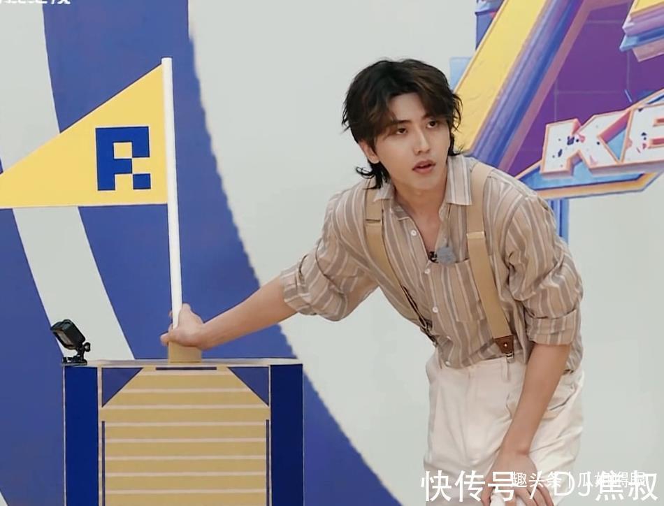 黃旭熙|小獵豹名要易主蔡徐坤PK鄭愷沒懸念,黃旭熙動作慢放痞帥痞帥的