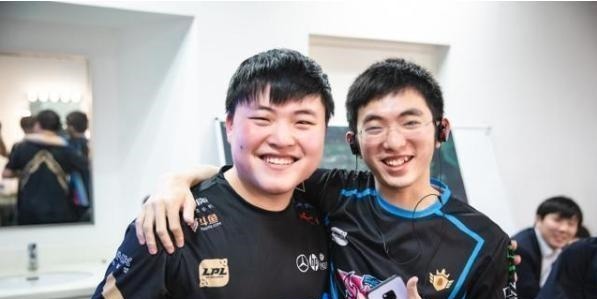 QGboss|QGboss爆料RNG的boss将连接，UZI将返回