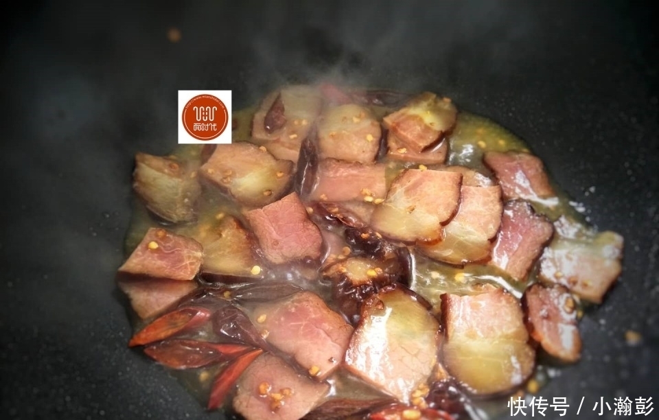 蒜薹|饭店最火的家常菜,10块钱不到,两三下就炒好,家人吃过都说好