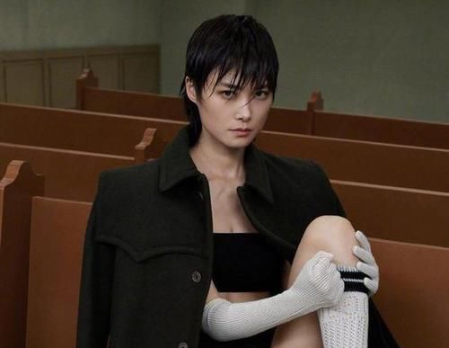  这次|李宇春深陷“抄袭风波”，网上舆论一边倒：春哥这次要玩完了？