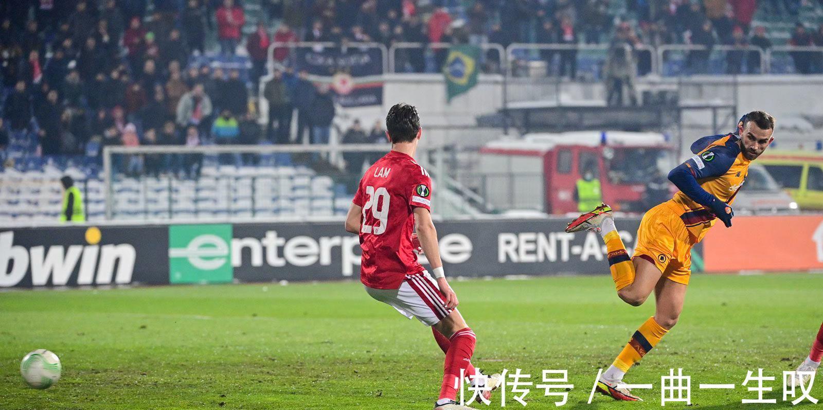 博維|19歲小孩撐起穆里尼奧的天空，他下場后，羅馬差點(diǎn)被對(duì)手翻盤