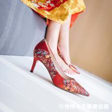 集美们|集美们,你们知道怎么才能挑选到合适的婚鞋吗