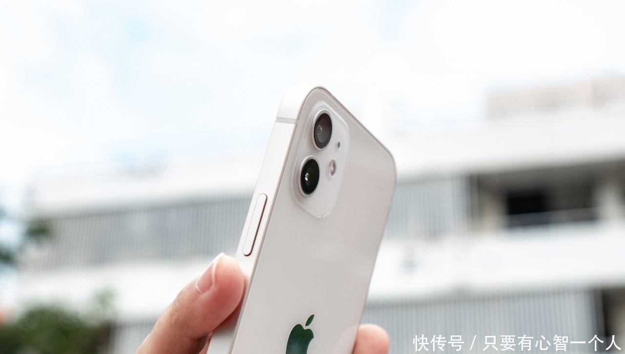 iPhone12|上市不到2个月，iPhone12就迎来大降价：直降600元！