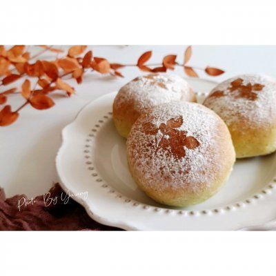 配着这盘菠菜小餐包，米饭可以吃三大碗