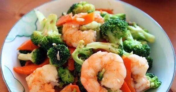 加料酒|常给孩子做此菜,身体强壮防感冒,好吃下饭特别香,炒一盘不够吃