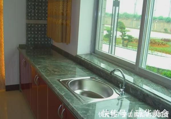 大理石|原来厨房大理石灶台要这样安装才对，快回家看看你家工人安装错没