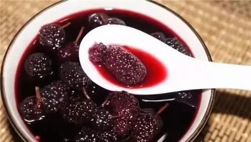 胃不好别发愁,多吃这6种食物,保护胃黏膜,“赶走”幽门螺杆菌