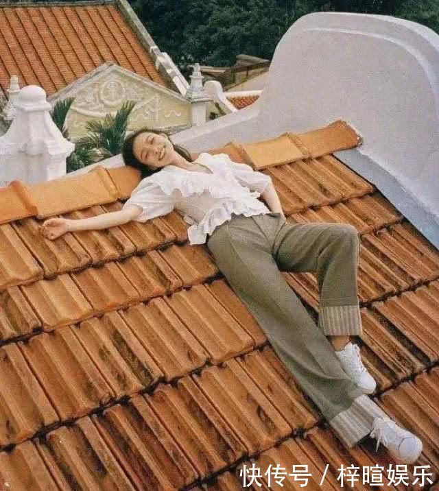 时尚穿搭衬衫+裤子=2020春夏正流行,超超超超超时髦