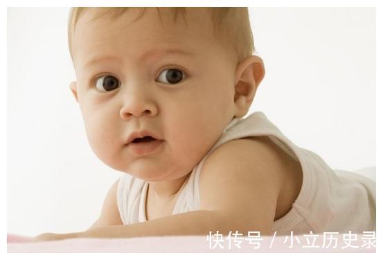 宝宝|如何训练宝宝抬头?可知宝宝头部控制时间表?如何训练宝宝翻身?