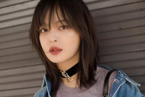 短发难打理,长发太无趣,这些齐肩发造型又美又飒还百变