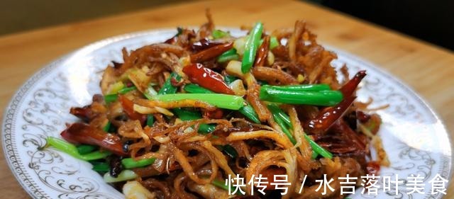 脂肪含量|才知道,鸡胸肉还可以这样炒,味道麻辣,口感焦香,越吃越想吃!