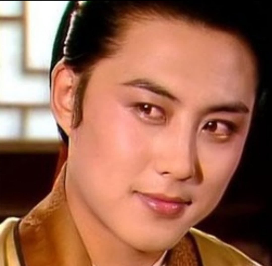 贾琏|他是红楼梦里最聪明的父亲，为了女儿婚事，巧借了贾雨村的力量