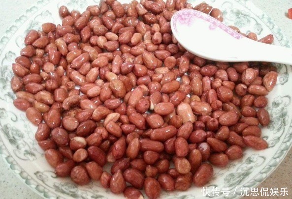 添加剂|有4种健康“零食”常让小孩吃,不仅能促进大脑发育,还有利长高