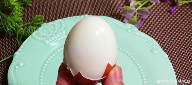 早餐吃鸡蛋,很多人都吃错了,经常犯的5个错误,多数人中招