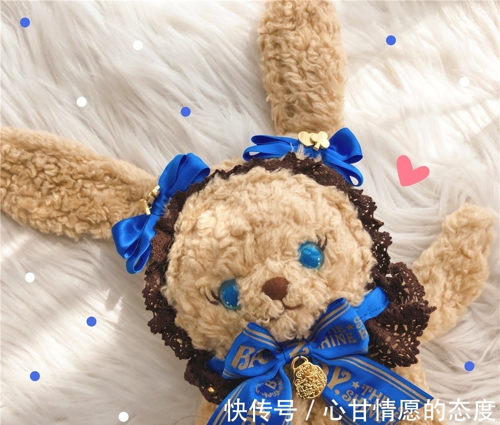 ita Lo娘人手必备的兔熊包,贵的离谱之外毫无特点,普通人谁会去买?