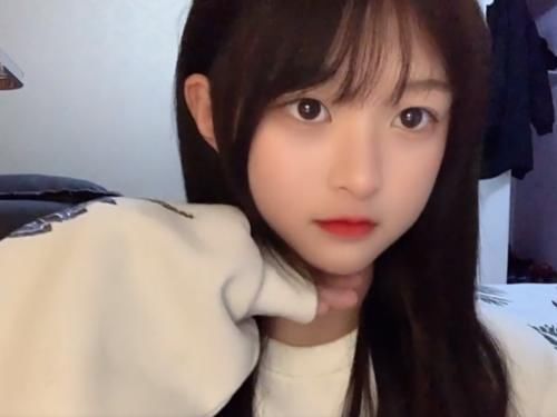 淡妆|女学生化了款修颜淡妆,看到效果后其他女生羡慕了,男生:直接就想表白