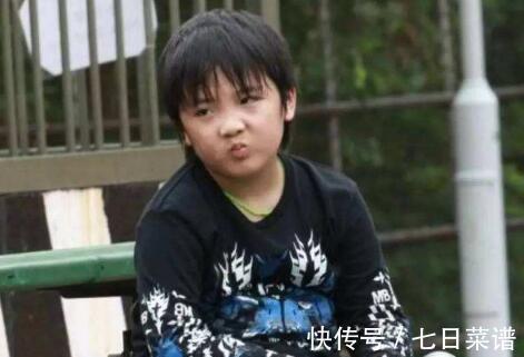 “抵制日漫”費曼:參加爸哪左眼永久受損,其父吳鎮(zhèn)宇后悔上節(jié)目