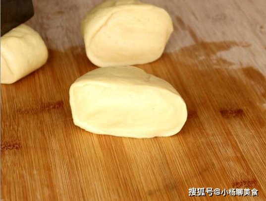 面包|吃了20多年面粉，头一次见这种做法，吃起来比比面包还蓬松