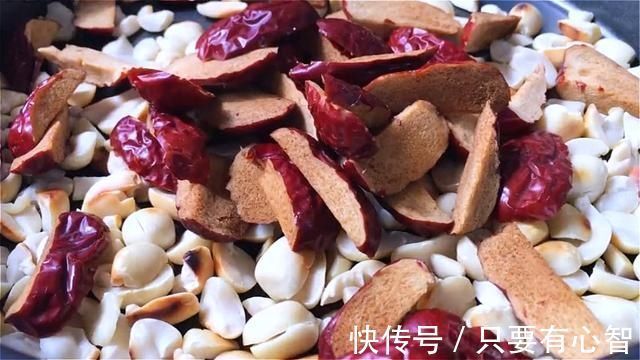偷吃|红薯这样太解馋了,软糯香甜不沾牙,刚出锅就忍不住偷吃了,真香