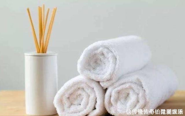 回家|白醋和洗衣液混合真厉害,解决了家家户户的难题,回家试试