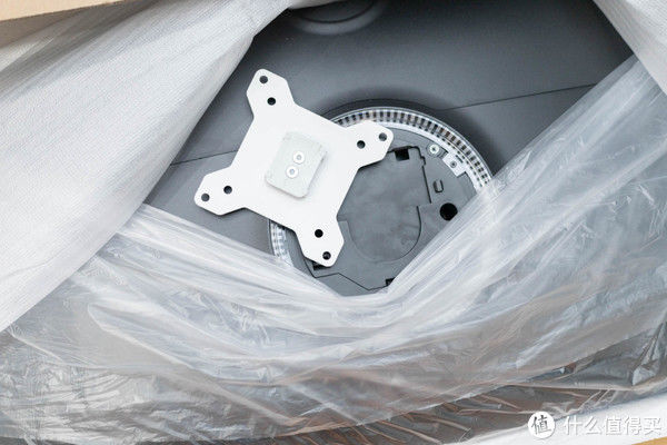 桌面空间|拒绝呆板,我也谈一谈,如何打造灵活多变又舒适安逸的桌面空间