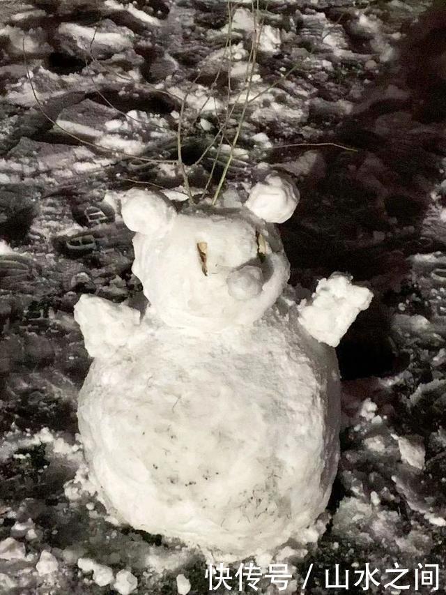 雪人|兰大第一届“丑雪人”大赛！你pick哪一款