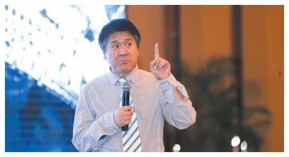 专家|今年要不要买房?专家:再拖下去很危险!著名企业家的忠告渐渐成真