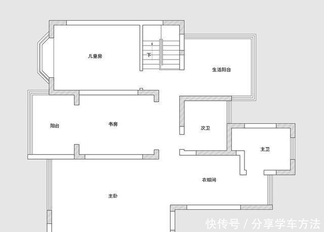 玻璃|老婆坚持衣帽间做玻璃柜门，我一直反对，完工看到效果后我闭嘴了！